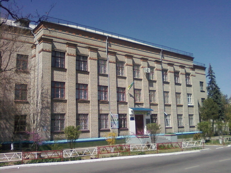 НКПЕТЛ фасад лівий